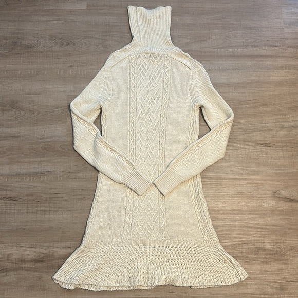 Theory Dashana Leuna Alcapa and Silk Blend Turtleneck Knit Sweater Dress Ivory - Picture 3 of 6